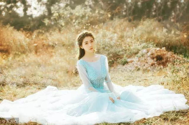 阿姨,我不會和你兒子復婚的,你就守著你那新兒媳婦繼續過下去吧