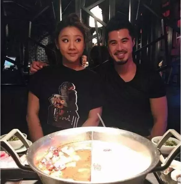 32歲的鄭欣宜突然宣布結婚:被指將繼承過億遺產