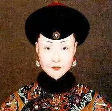 專家打開了乾隆愛妃的陵墓,發現了清朝皇室的醜聞 !