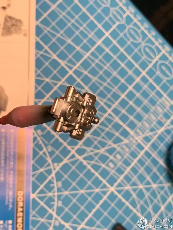 你不知道的哆啦A夢內部結構大揭秘!超精細模型製作