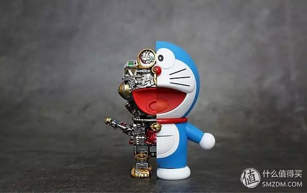 你不知道的哆啦A夢內部結構大揭秘!超精細模型製作