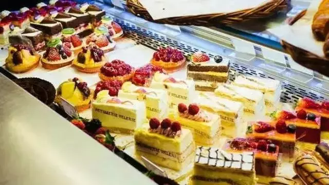 英國百年甜品店一夜倒閉?中國留學生都在哀嚎!