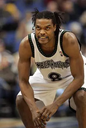 千萬身家如何敗光?狂人沒1000萬不打NBA,有人2萬甩賣冠軍戒指