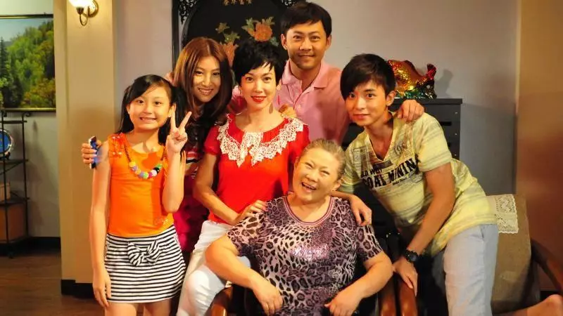 Mediacorp Channel 8 為藝人馮偉衷所特製的1分41秒懷念短片,粉絲們看了不禁落淚....