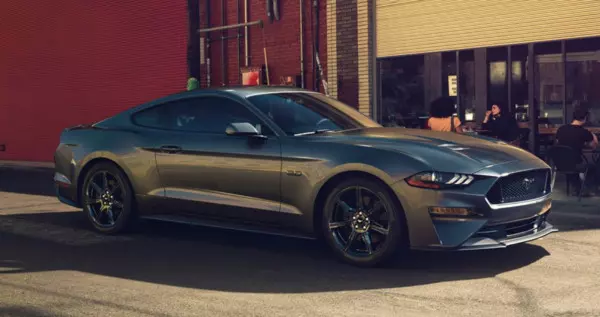 福特「野馬休旅車電動版」4月發表?Mustang SUV預想圖現身