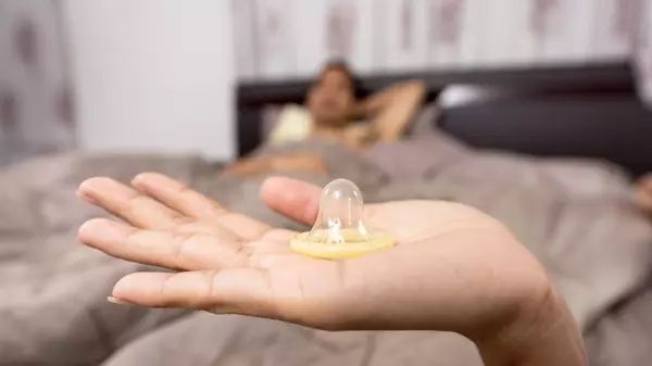 又見虐童!只因女兒在「這個時候」吵鬧 狠心老爸活活把4月大女兒怒打死...