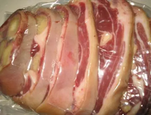 冰箱不能放的3種食材,卻有很多人都還不知道,看完就轉告家人吧 !