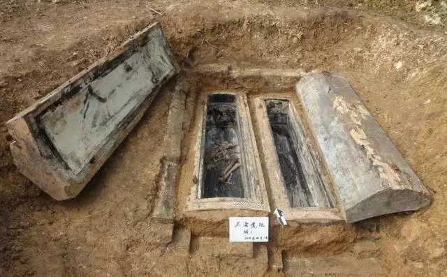 古代「雞蛋陪人入土」超珍貴 2千年後考古學家卻崩潰到不敢碰!