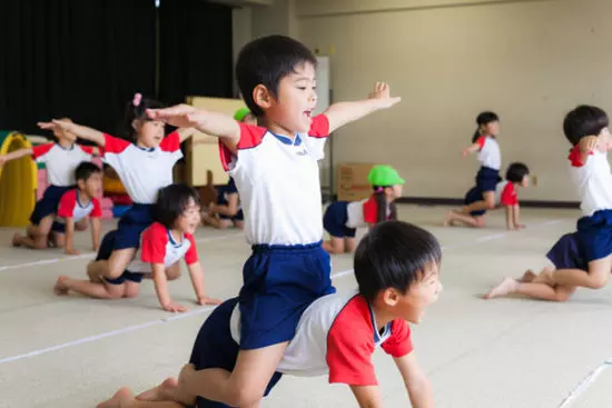 你長大想做什麼?學校擺「垃圾投票箱」 小學生竟負能量滿滿:不想工作QQ
