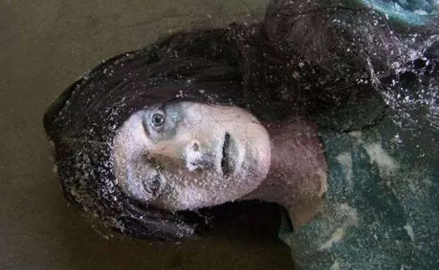 -22度的戶外躺6小時!少女被「瞬間冷凍」送醫 正準備宣讀時她卻突然發出聲音…