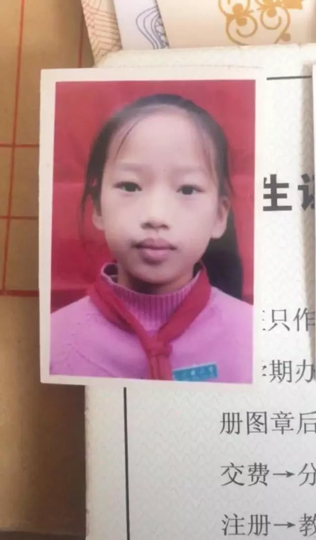 6張證件照證明「化妝根本就是妖術」 黃皮暴牙小妹→韓系白皙正妹!