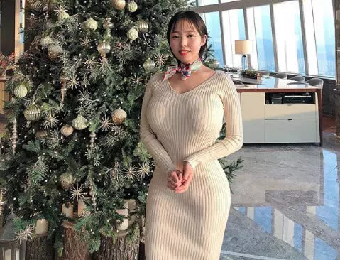 微胖女生佛系健身,三年體重一直保持65公斤,網友:胖點好看