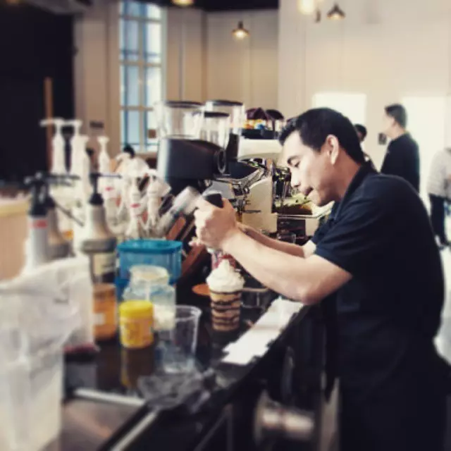 【只會沖咖啡的 Barista 不是好員工】想在大馬經營 Café,你就要做好這8個心理準備!