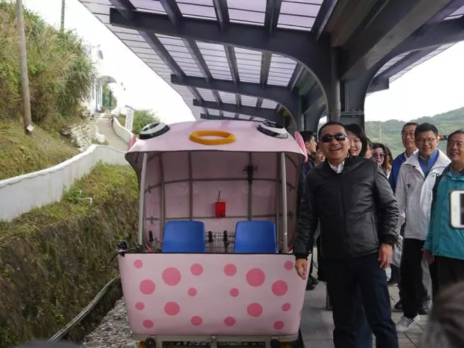 Rail Bike深澳鐵道自行車〜無敵海景新景點!新北市也有鐵道自行車了,來趟浪漫鐵道小旅行吧!