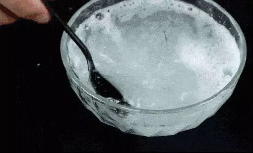 洗衣粉的化學反應,能量超乎你想像,你只知道用來洗衣服就虧大了!