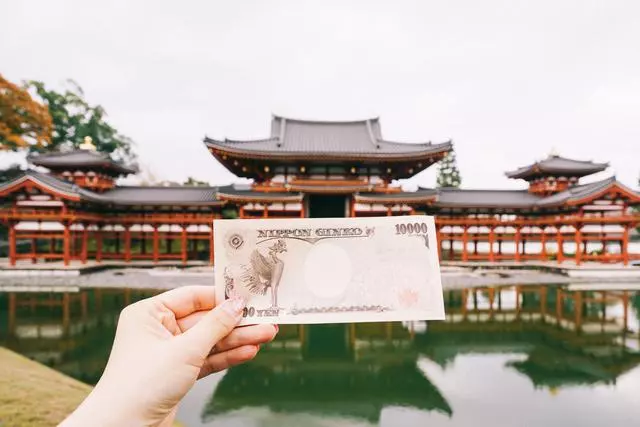 日本|這個京都旁邊的小城,以國寶和抹茶,美譽全球!