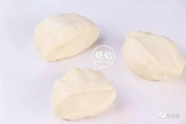 突然之間躥紅的奶昔麵包 一起揭秘它賣瘋的理由……