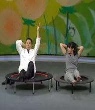腰上「游泳圈」難去?輕鬆三招教你練出小蠻腰!