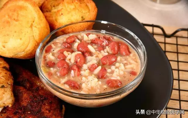 婦產科主任:每天一碗四紅補血粥,痛經、宮寒全走了,一身輕鬆!