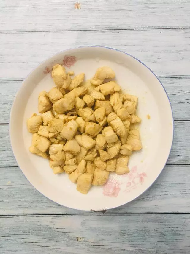 萵筍和「這種肉」一起炒是絕配,補鈣營養對牙好