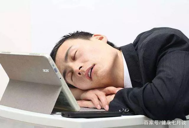 不到2年時間,「谷歌」前副總裁「李開復」從癌症晚期到腫瘤消失,這4件事是關鍵!
