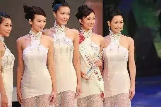 趙希洛被觀眾誇讚身材好,大膽性感的演出,也是真的願意「為藝術獻身」.