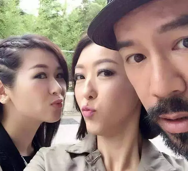 趙希洛被觀眾誇讚身材好,大膽性感的演出,也是真的願意「為藝術獻身」.