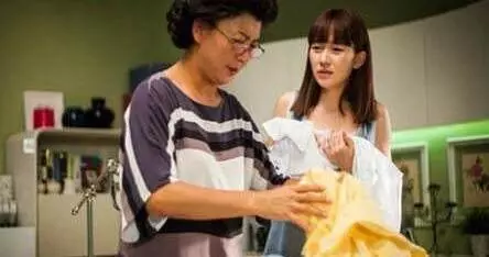 婆婆讓我搬走卻把小姑子接來坐月子,老公對婆婆說:賣房子吧!