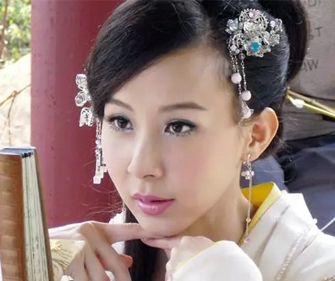 你看到的「不老神話」都是假的,女星是真老還是裝嫩?歲月饒過誰