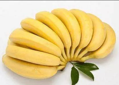 香蕉致癌?!醫生告誡:香蕉和它一起吃比「砒霜」還毒!