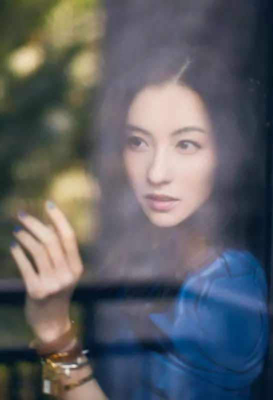 張柏芝關掉濾鏡,關掉美顏,瞬間原形畢露,網友:讓我冷靜一下