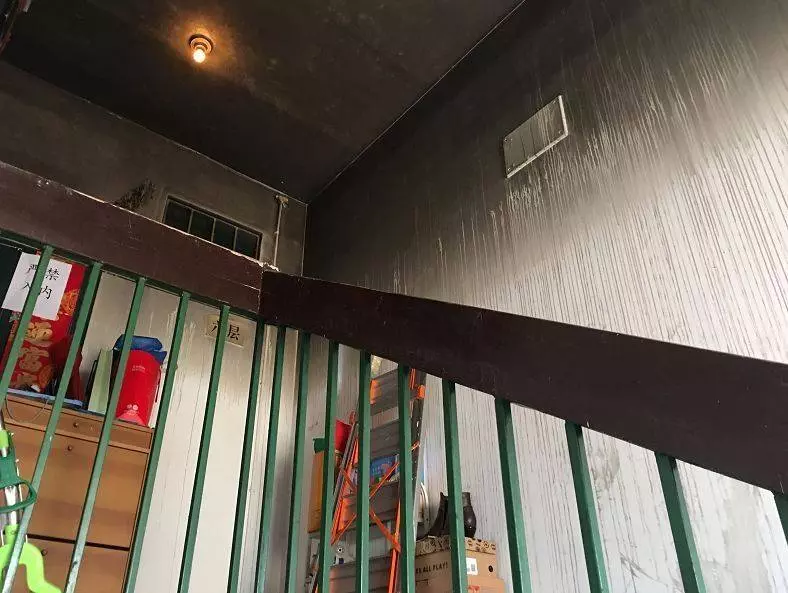 婚禮前妹妹悔婚,姐姐替她出嫁,3年後娘家門口來了輛豪車
