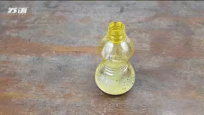 牙膏加到白醋里太厲害了,放一次能幫家裡省下很多錢,太實用了