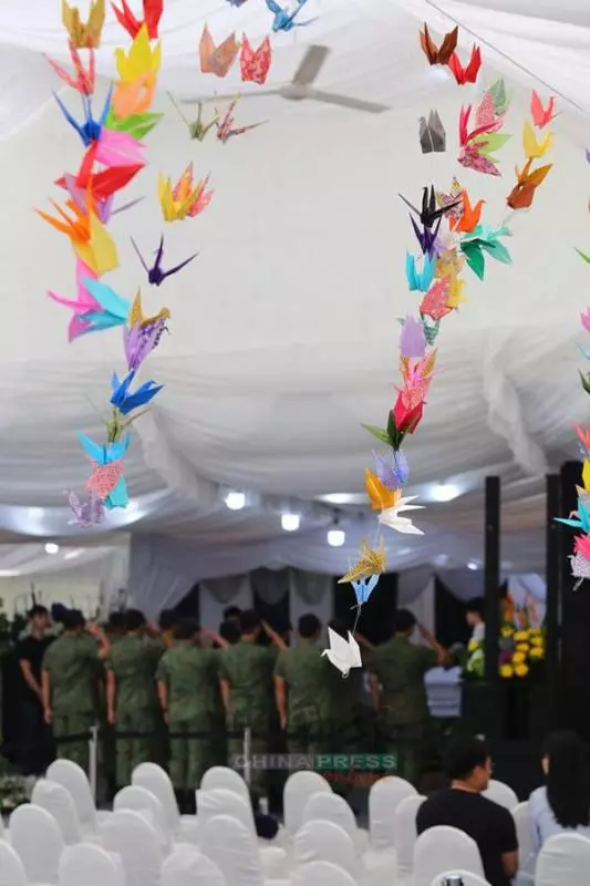 【馮偉衷走了】軍隊兄弟都來了,送偉衷最後一程!