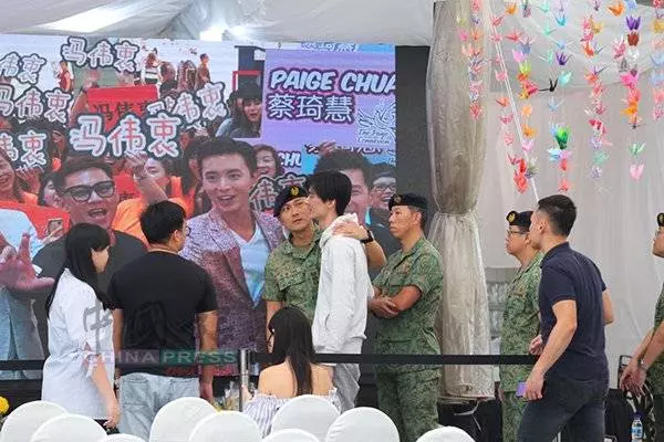 【馮偉衷走了】軍隊兄弟都來了,送偉衷最後一程!