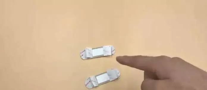 睡前在床頭貼一個創可貼太厲害了,解決了家家戶戶最大的難題,看完你會感謝我!