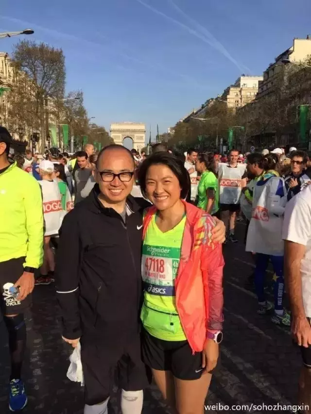 身家超過200億的54歲富婆!「每周跑步4次」從未停下腳步:因為自律所以富有!