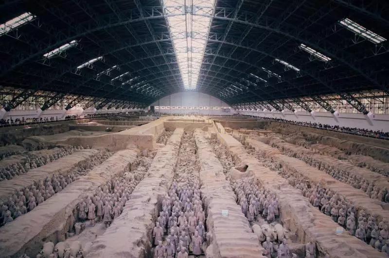 10大珍貴到「直接改變世界歷史」的文物遺址 一顆3萬年的牙齒化石發現新人種!