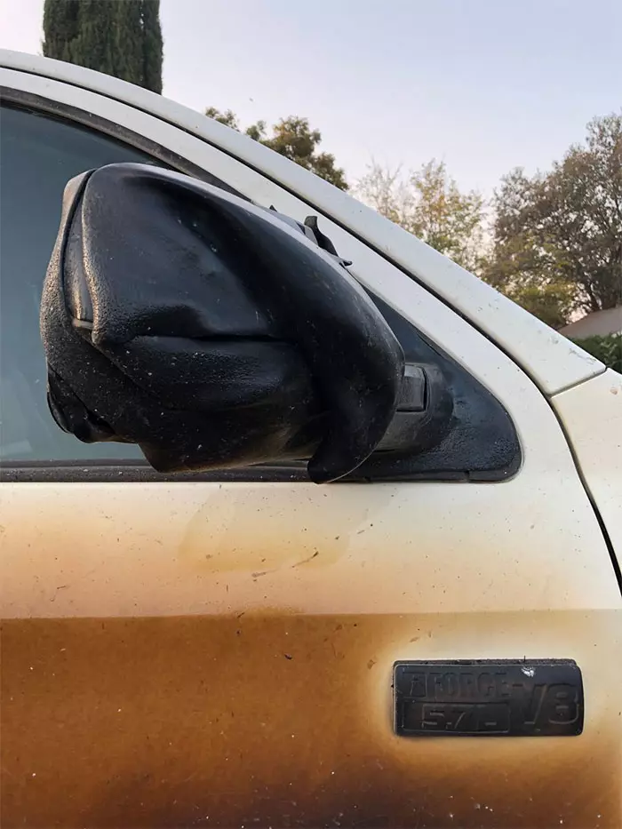 加州大火太猛烈...護士開車救災「車外皮全融化」 英勇事蹟感動豐田:送你一台新的!