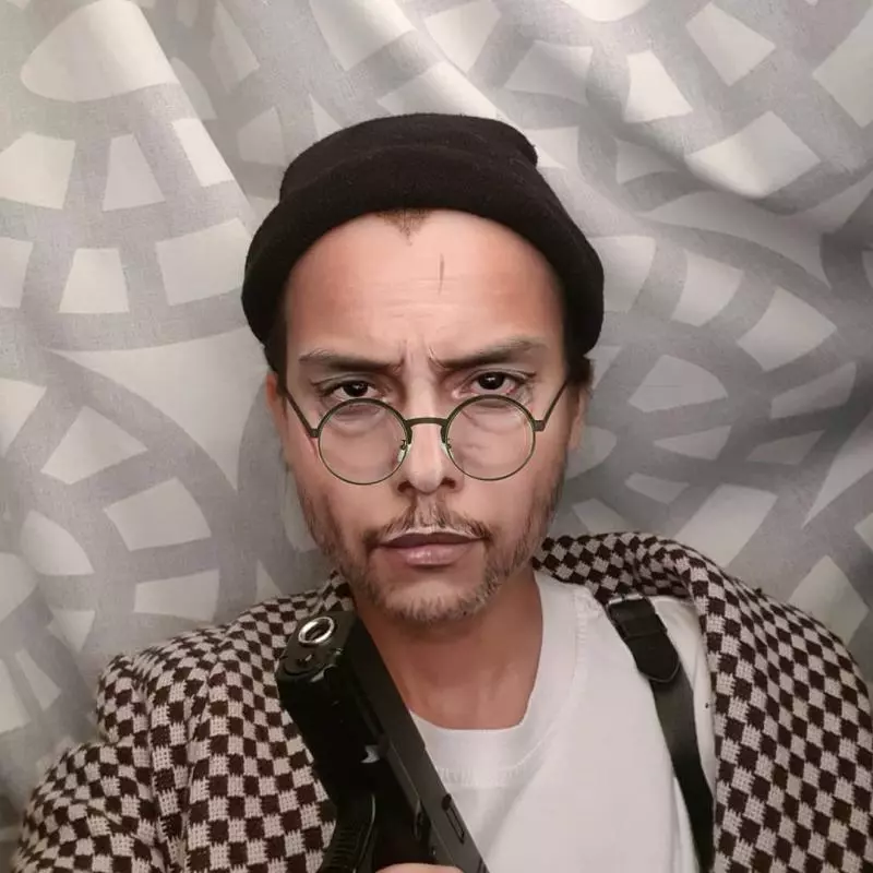 19個不說還以為是本人的「超狂仿妝易容術」 阿凡達根本像3D真實走出來!