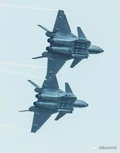 擁有鋪天蓋地的1000架殲-20戰機 腦洞大開的未來中國空軍