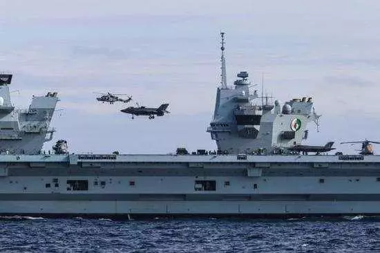 10架F-35B對上24架殲15也能占上風?專家:以一敵二還差火候