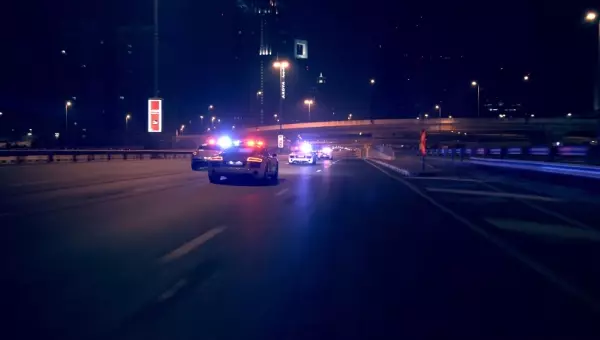 杜拜沒有最狂只有更狂!這支集結「千萬超跑」的車隊一開上路,連飆車族都害怕到不出門!