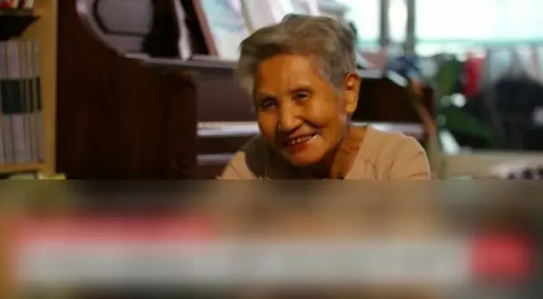 痛哭相擁!南北韓母子「分開68年」總算團聚,一等就是70年!