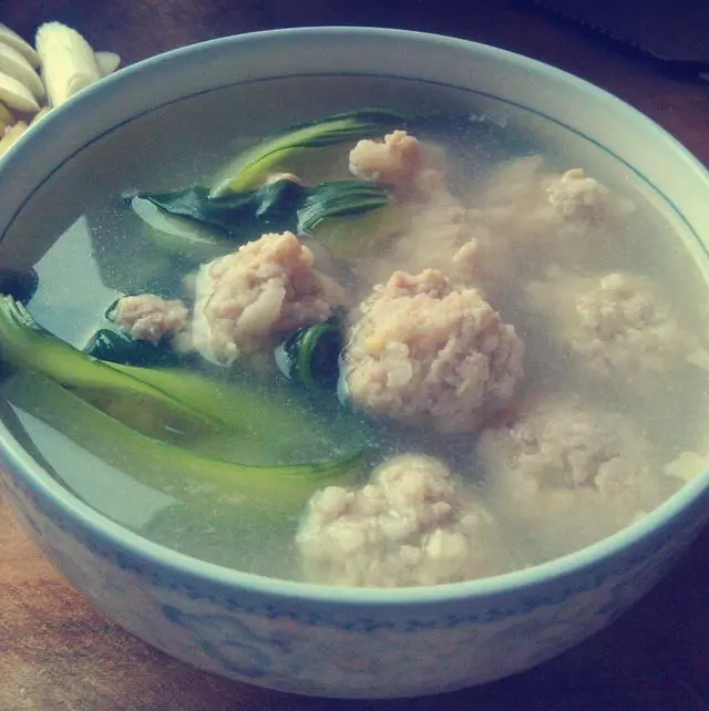肉丸子的15道做法,過年必備美食,家家團團圓圓過大年!