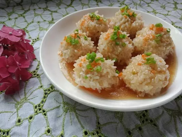 肉丸子的15道做法,過年必備美食,家家團團圓圓過大年!