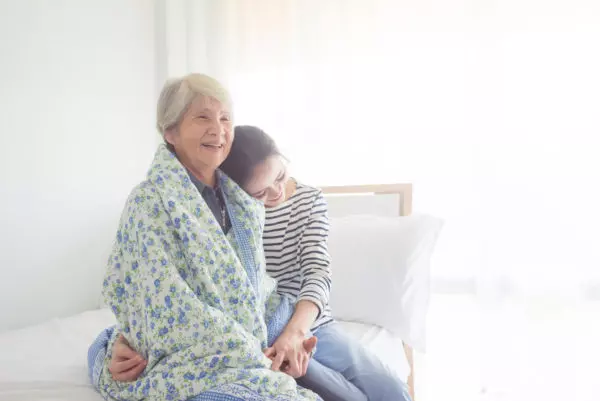 深夜下班再也沒有未接來電…一句「妳昧鄧來沒」讓網友們淚奔,她鼻酸:「一直在等阿嬤的電話...」