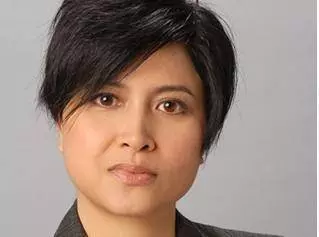 53歲的藍心湄撞上53歲的邵美琪,網友:整沒整容一目了然