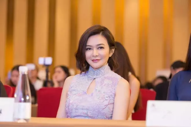 6位港星童年照,張柏芝、朱茵從小美到大,看到劉德華大家不淡定了!