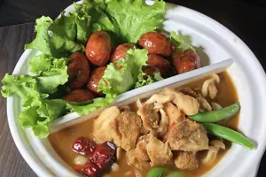 春節拚人氣!新溪口吊橋入園一律....